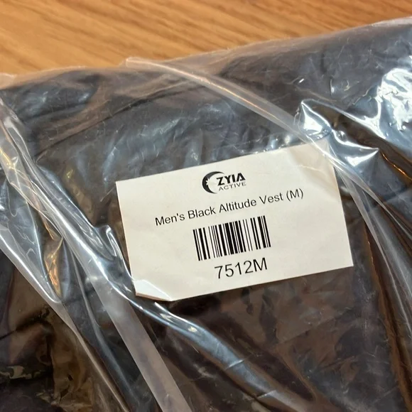 Zyia NWT Men’s Black Attitude Vest, Size M - Picture 6 of 6